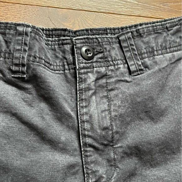 [civics] Black Lightly Distressed Cargo Shorts - Picture 2 of 10